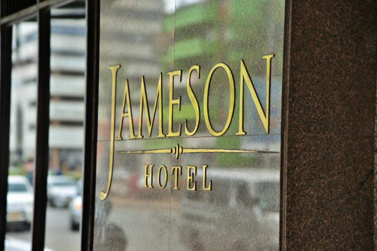 Cresta Jameson Hotel Хараре Екстериор снимка